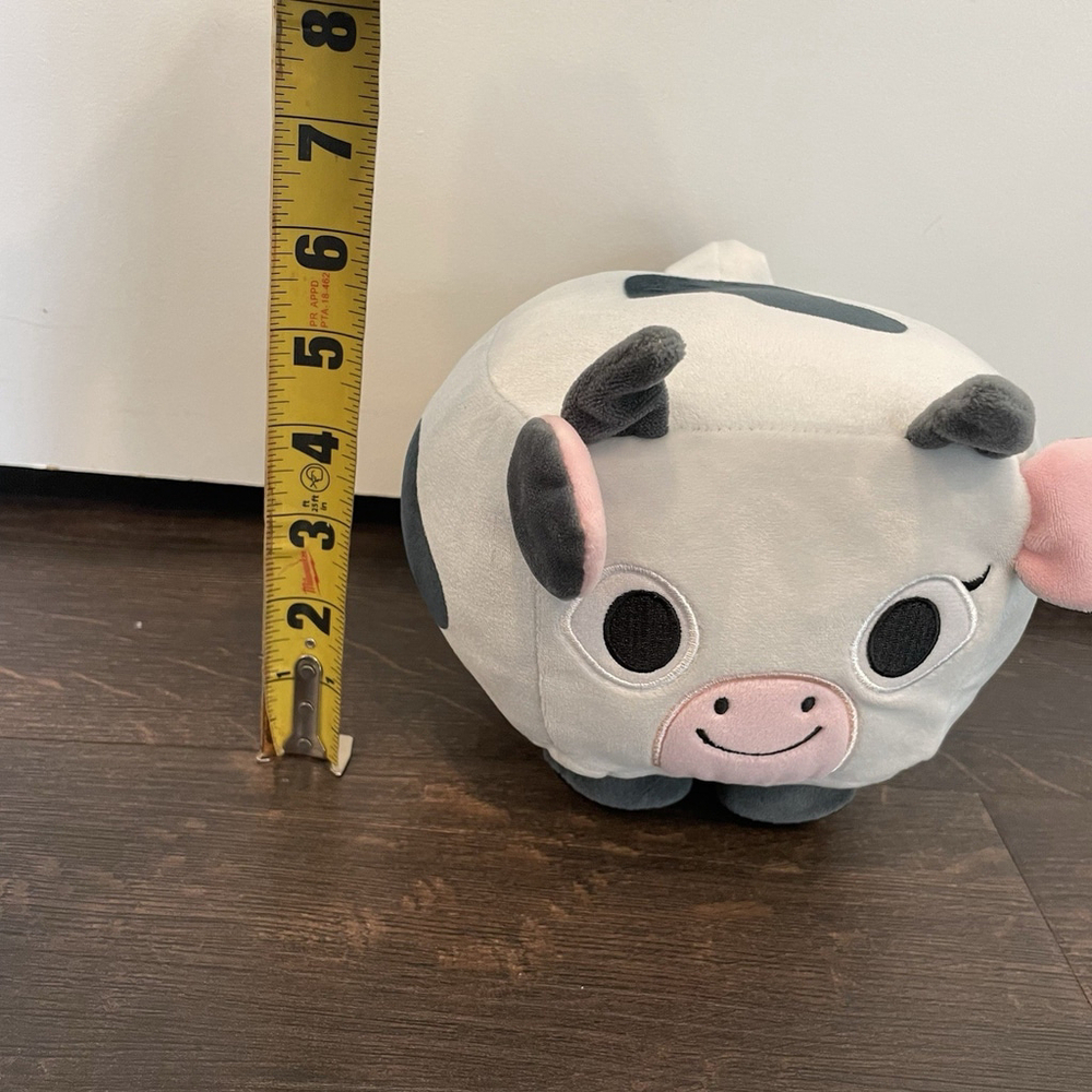 Lot of 5 Pet Simulator Big Game Plush NO CODES Cow Dog Shark Chick 6 inches - Picture 3 of 5